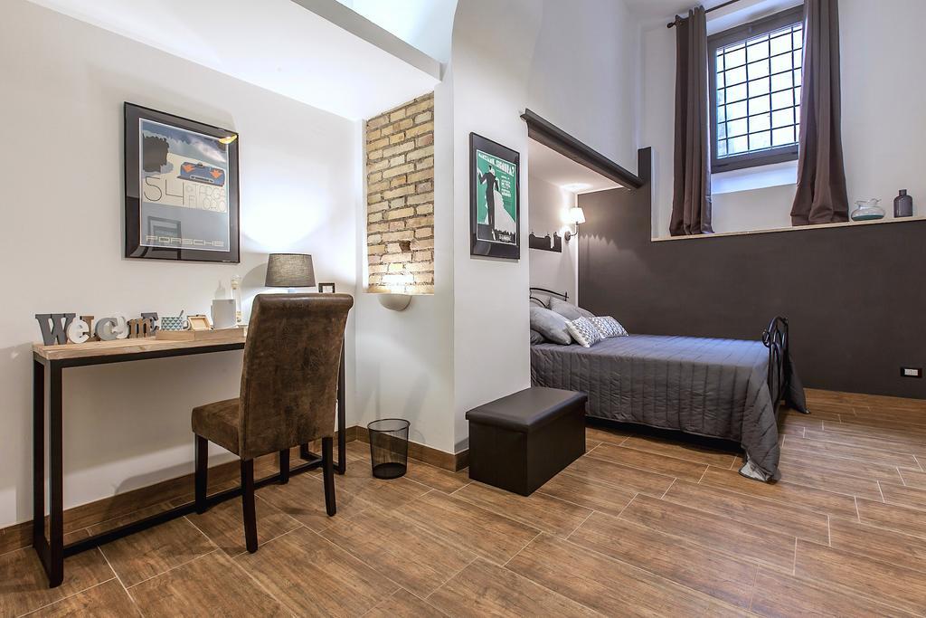 Del Falco Boutique Rooms San Pietro Рим Экстерьер фото